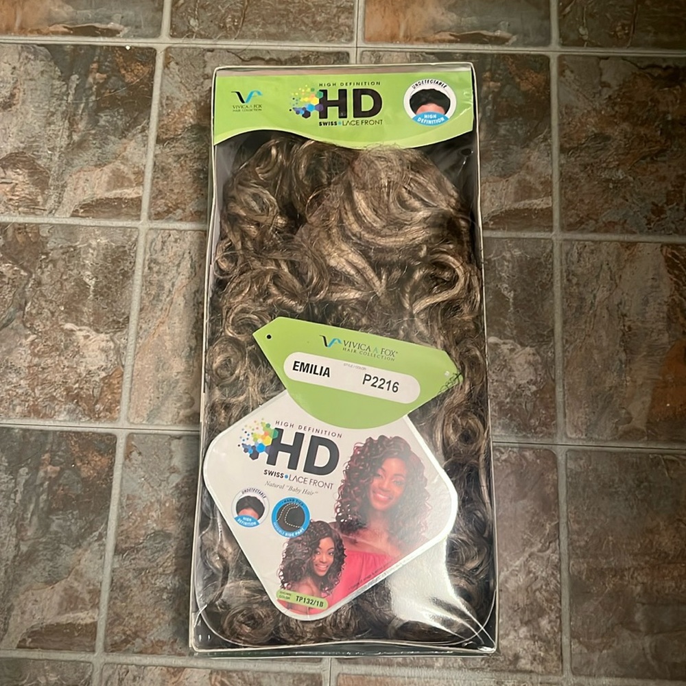 Vivica Fox Emilia Wig